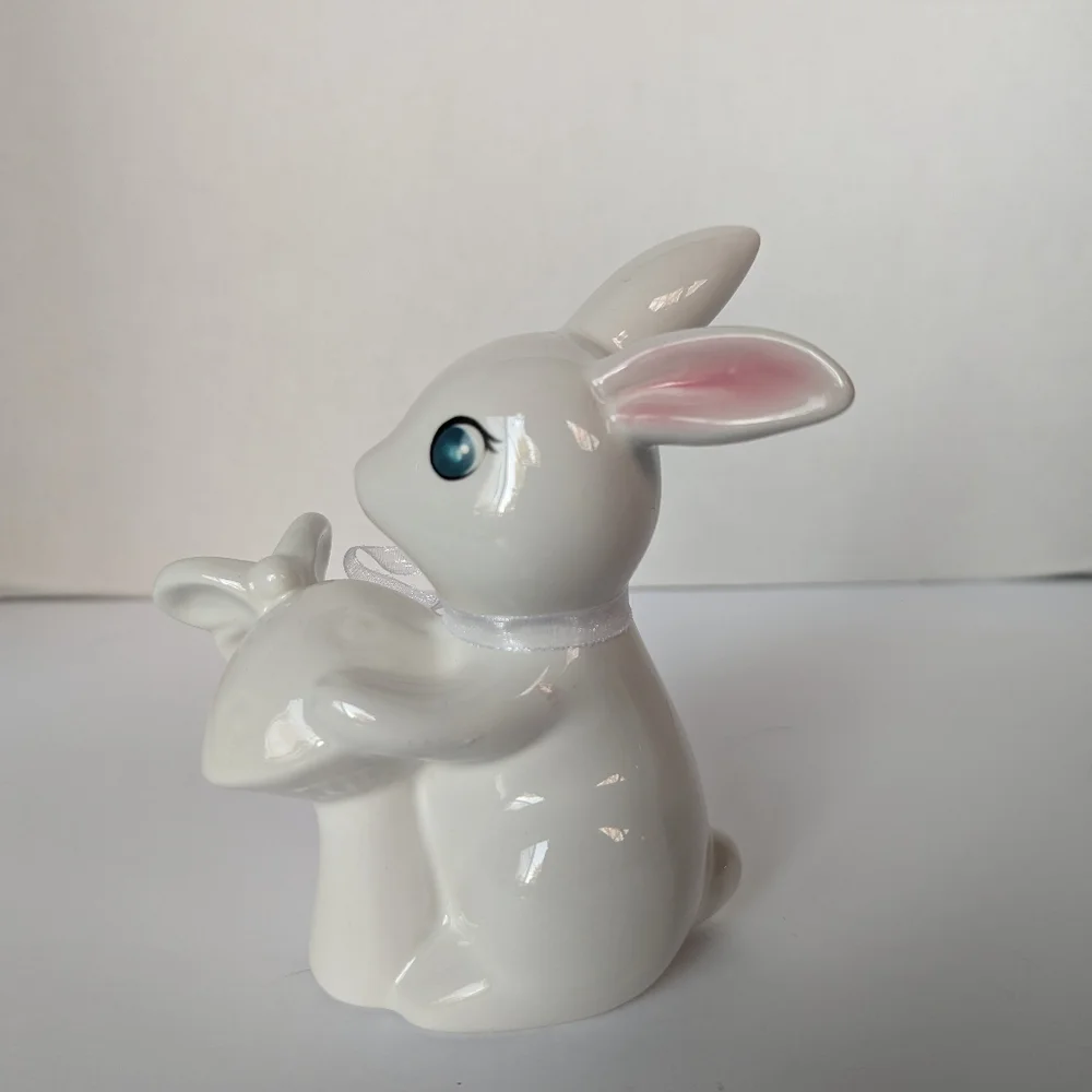 Target Easter Bunny Mushroom Spritz Spring White Ceramic Retro Style Figure